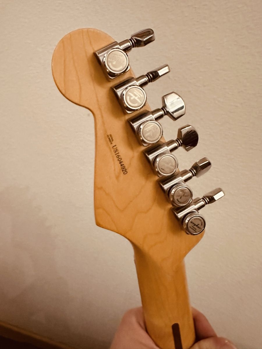 Fender Strumenti musicali: Fender stratocaster USA personnalisée – Usato da La Chaux-de-Fonds venduto da jezy11 1