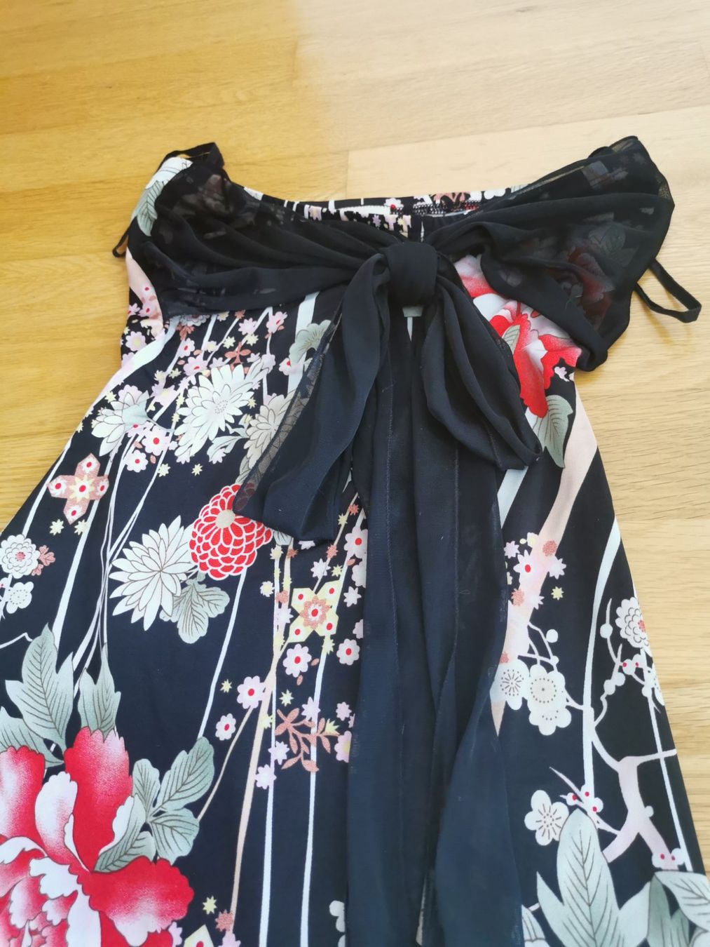 Mango Vestiti: Schulterfreies Sommerkleid von Mango – Usato da Schöfflisdorf venduto da sonjastarfish 2