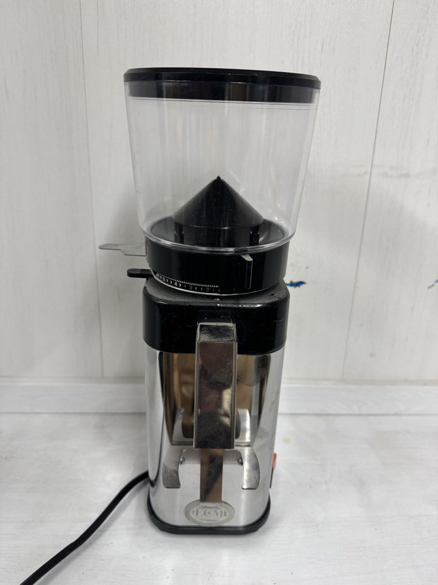 ECM Manufacture Kaffeemaschinen & Espressomaschinen: Profi Kaffeemühle ECM – Gebraucht aus Oberwil (Dägerlen) von Kurkuma