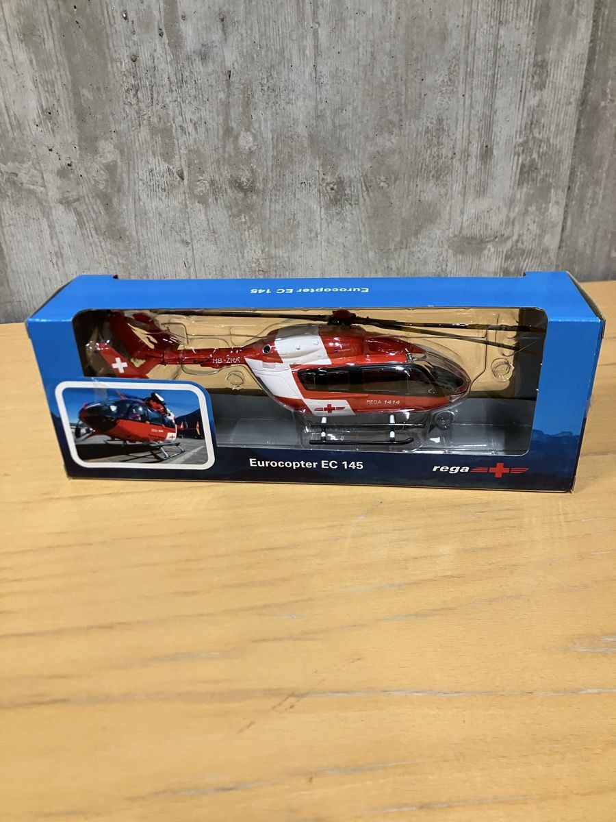 Rega Modellbausätze & Standmodelle: Modell Helikopter EC 145 REGA – Neu und originalverpackt aus Sion von jfi_vxz7