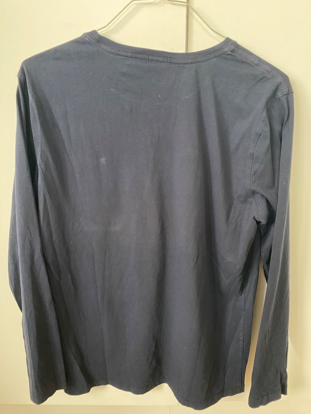 Tommy Hilfiger T-shirt: Tommy Hilfiger Langarmshirt (Gr. L) – Usato da Schlieren venduto da vivid_wrld 1
