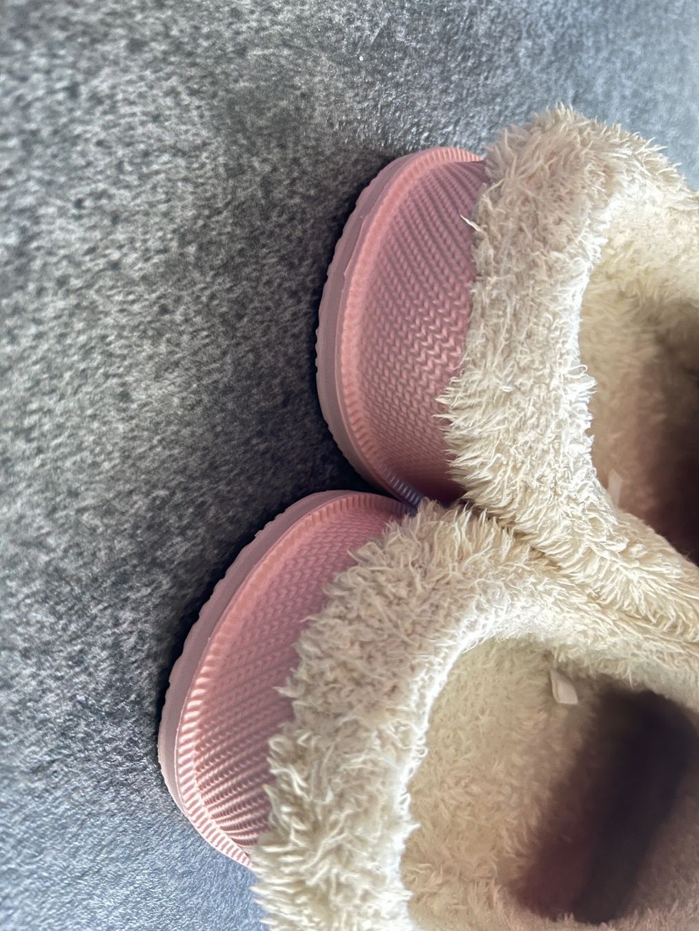 Scarpe da donna: UTUNE Damen Winterhausschuhe - Größe 36 – Usato da Kilchberg ZH venduto da Ch.C 7