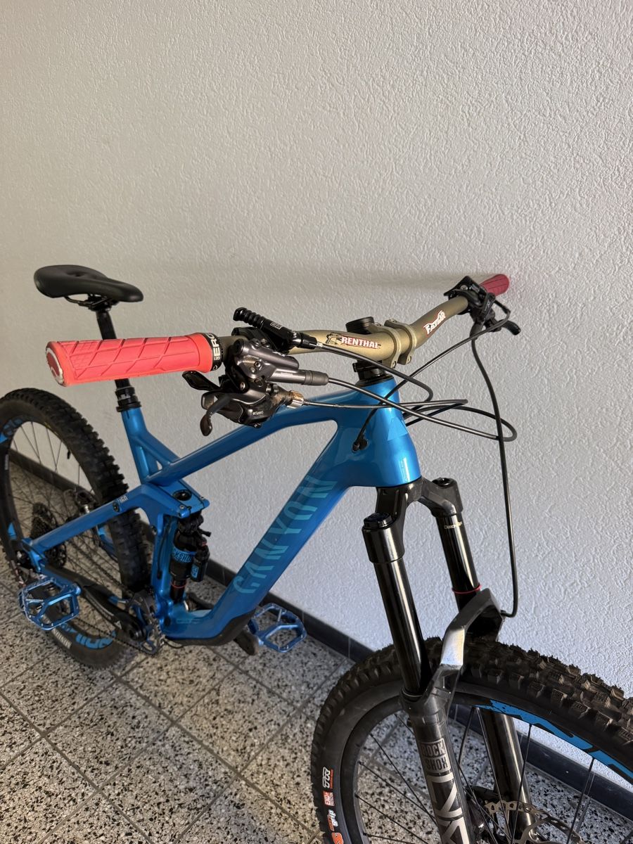 Canyon Biciclette: Canyon Strive CF 160 TOP MTB Carbon – Usato da Stansstad venduto da 91PD 3