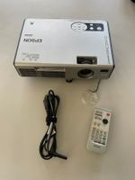 EpsonEMP-765 Beamer mit erst 123h 2500 ansilumen