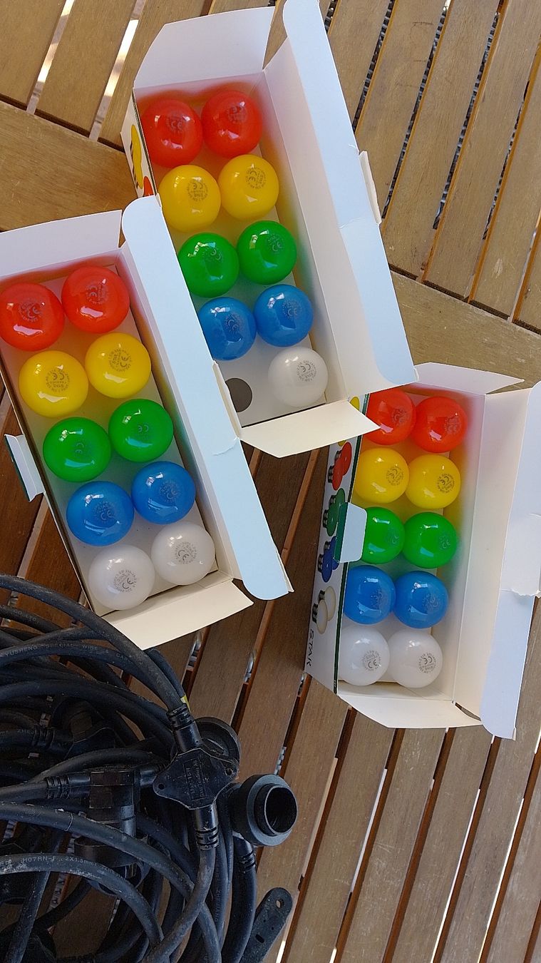 Migros Lichterketten & Leisten: Lichterketten outdoor – Gebraucht aus Rüti ZH von Panana22 1