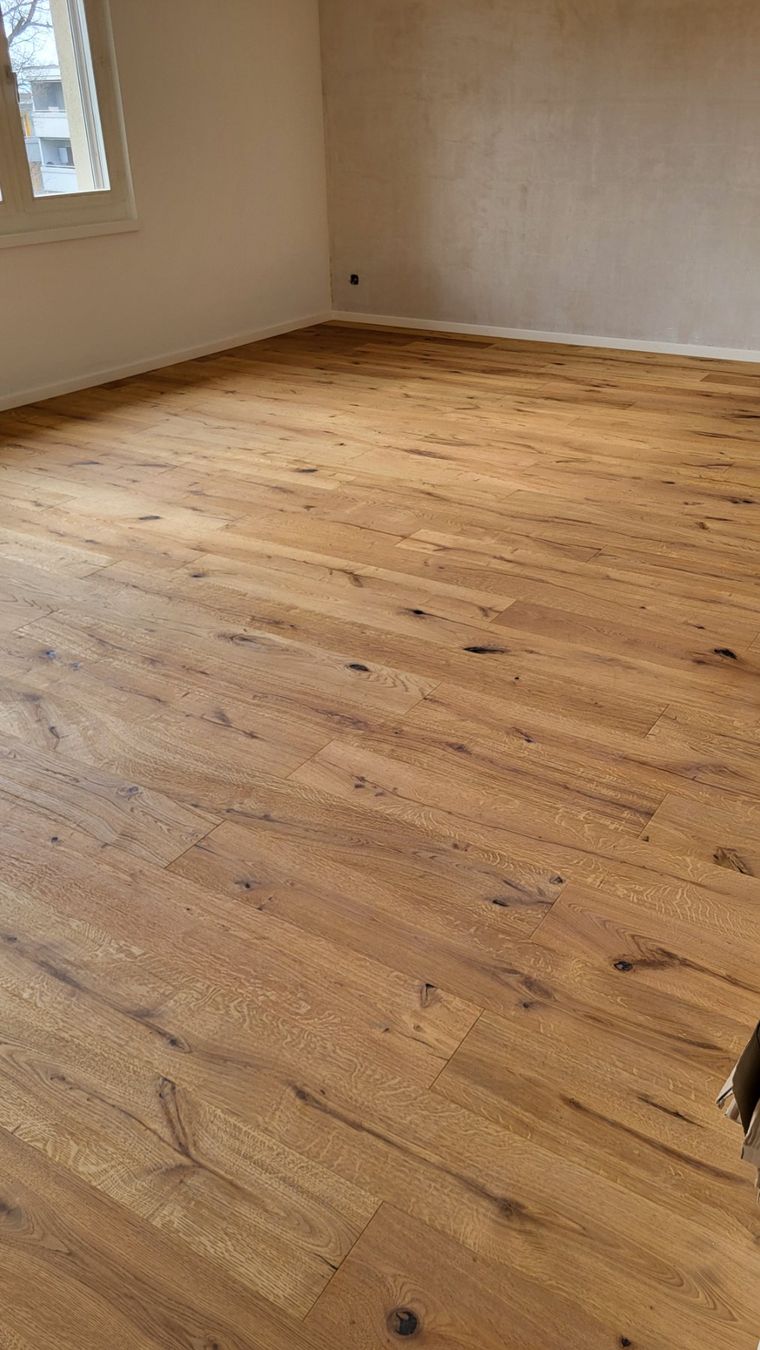 Holzartikel: Eiche parkettboden mit 4 mm starker Nutzschicht – Neu und originalverpackt aus Rothrist von swiss-laminat 2