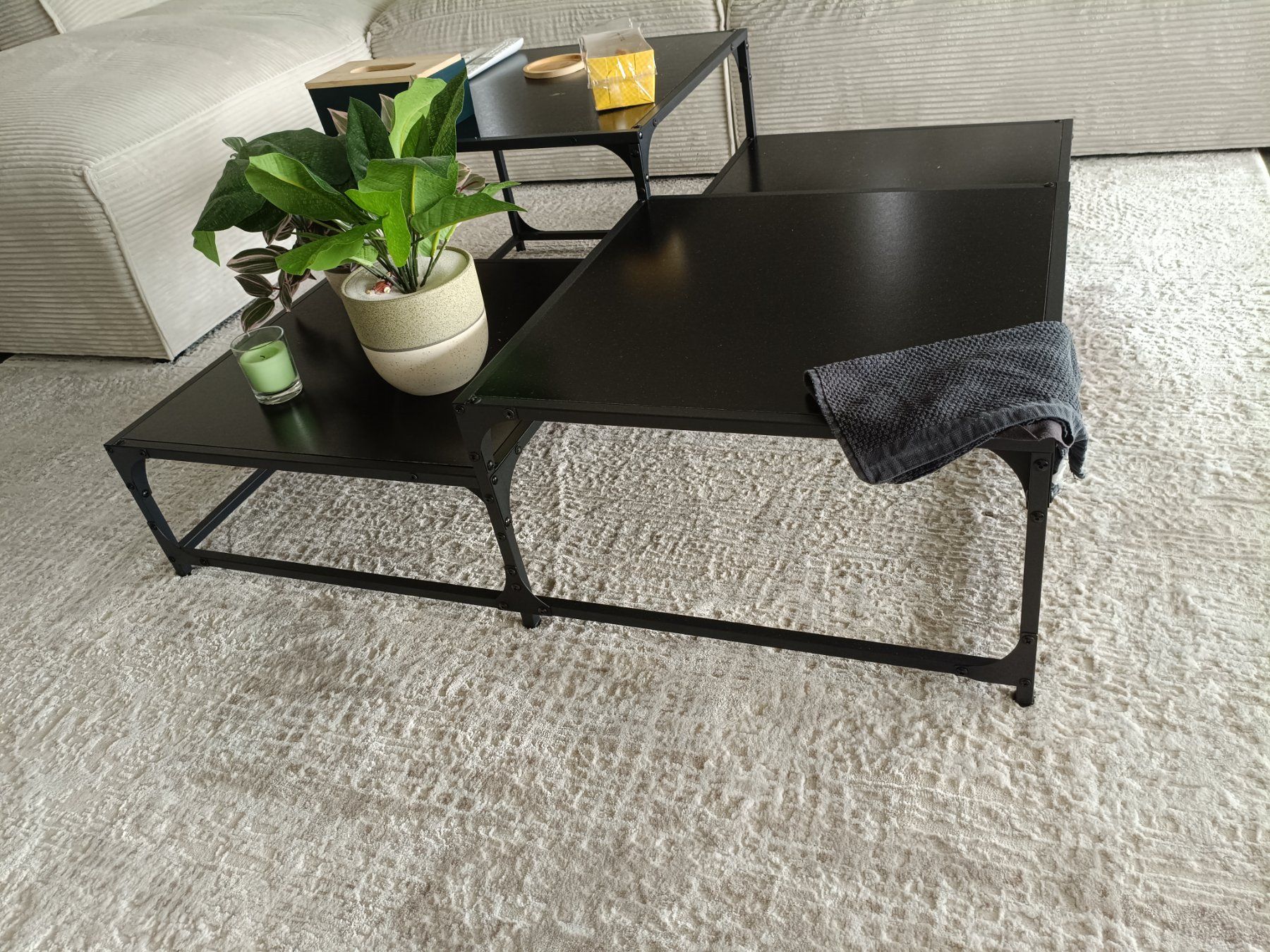 Tavoli: Sofatisch zu verkaufen – Usato da Pfäffikon SZ venduto da ben_76hz