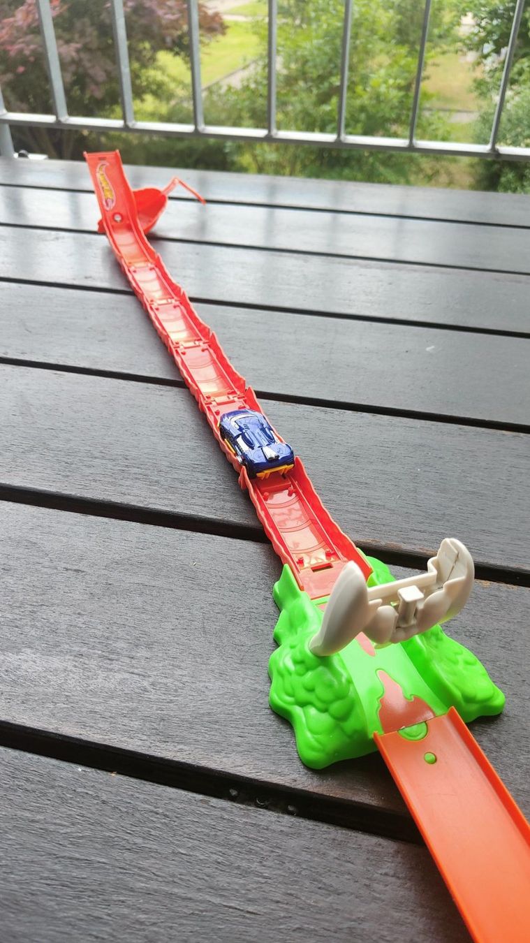 Hot Wheels Giocattoli: Hot Wheels Cobra Challenge – Usato da Dietikon venduto da mic_5rjw 2