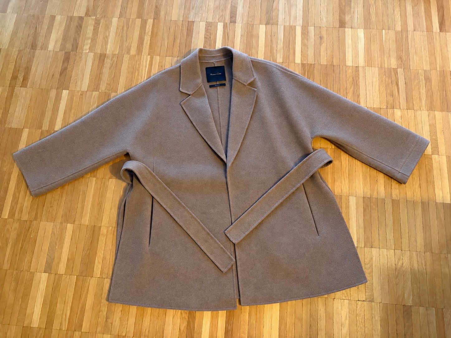 Massimo Dutti Cappotti: Manteau Massimo Dutti TS – Usato da Brüttisellen venduto da sharon68 1