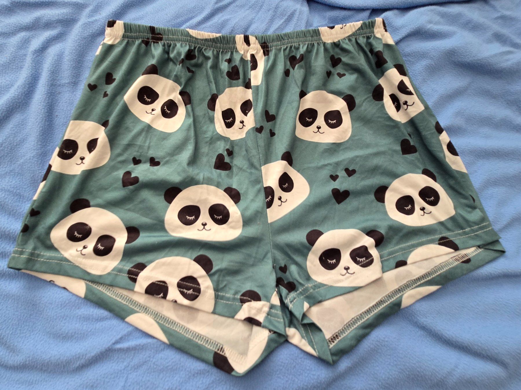 Negligees & Pyjamas: Kurze Pyjamahose Pandas Grösse L – Gebraucht aus Willisau von isa117