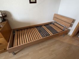 Stabiles Bettgestell ohne Lattenrost