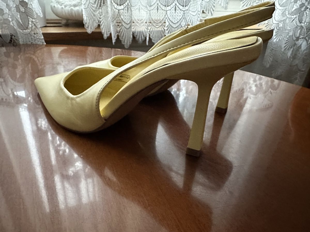 Damenschuhe: Damen Sommer Schuhe Gr40 Neu – Neu (gemäss Beschreibung) aus Basel von Ivana_4 5