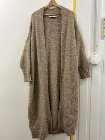 Strickmantel aus Wolle von Zara