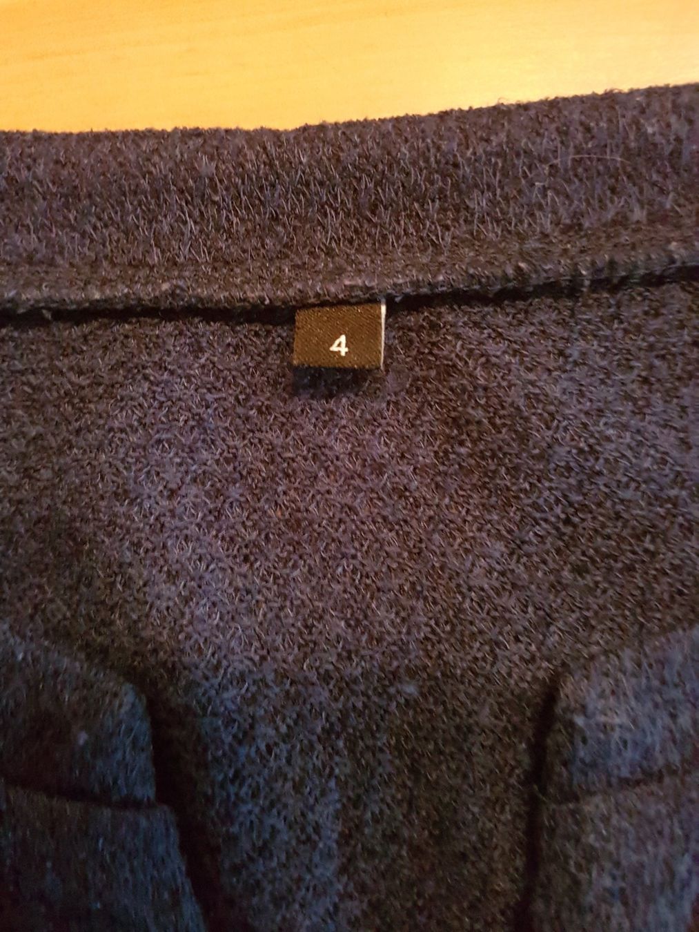 Maglioni & Felpe: Pull col en V - dentelle taille 4 L – Usato da Villiers venduto da san_jn5w 4