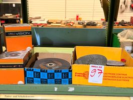 Posten mit Schleifscheiben (Lot 97) 8108 Dällikon