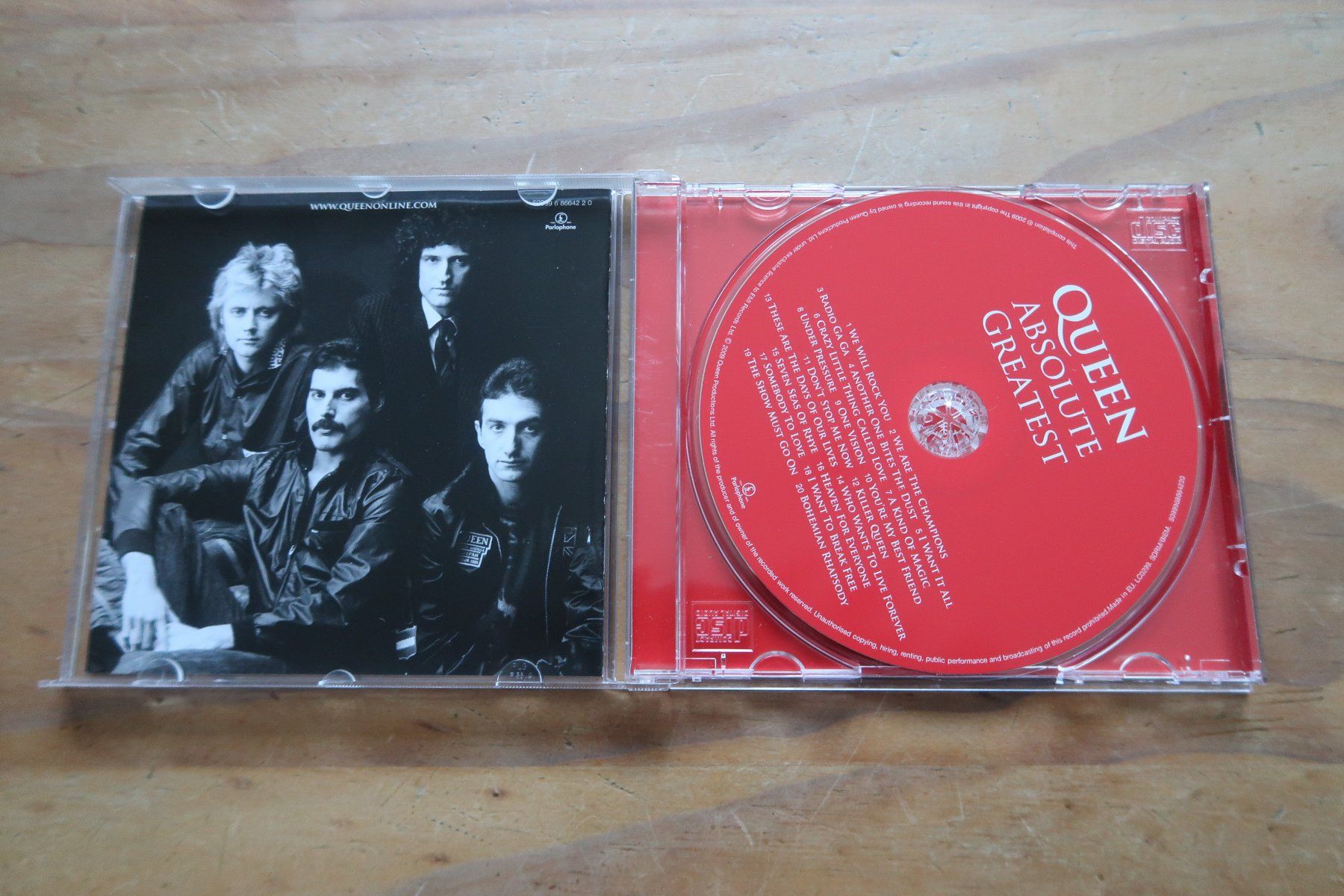 CD: QUEEN - ABSOLUTE GREATEST - BEST OF - CD – Usato da Basel venduto da Patiscat 3
