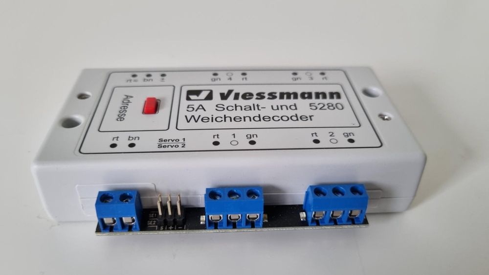 Viessmann 5280 Décodeur Commutation Aiguillage Multiprotocole – 4 Sorties Pour DCC & Motorola Märklin, RailCom, Compatible Z/N/TT/HO/OO/O/G