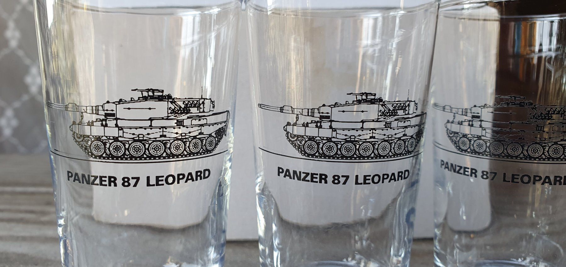 Bicchieri: Weissweingläser Panzer 87 Leopard – Nuovo (secondo la descrizione) da Münsingen venduto da wd65