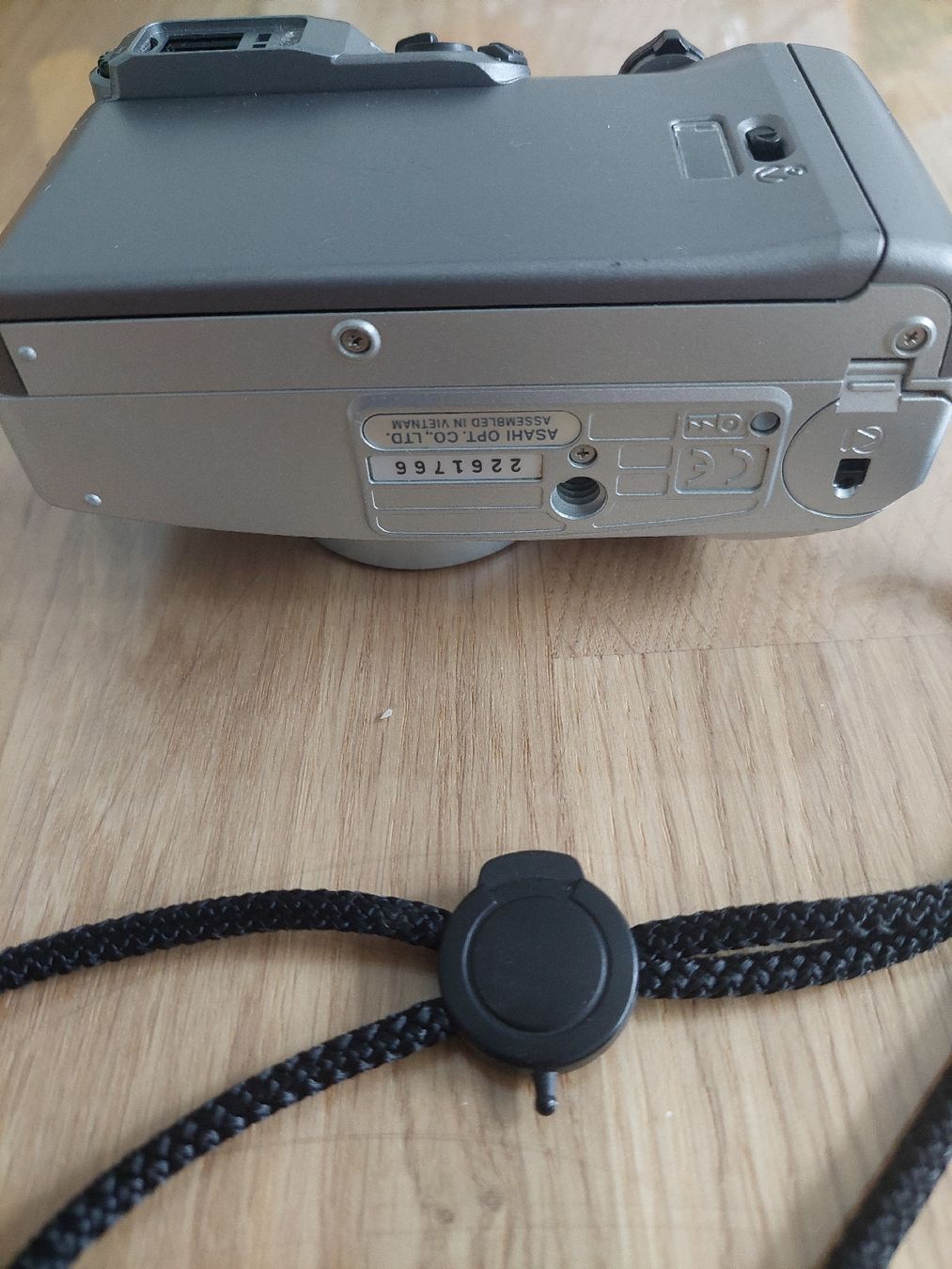 Pentax Fotocamera: Kamera Pentax Espio 135M silber – Usato da Luzern venduto da M.Ai 2