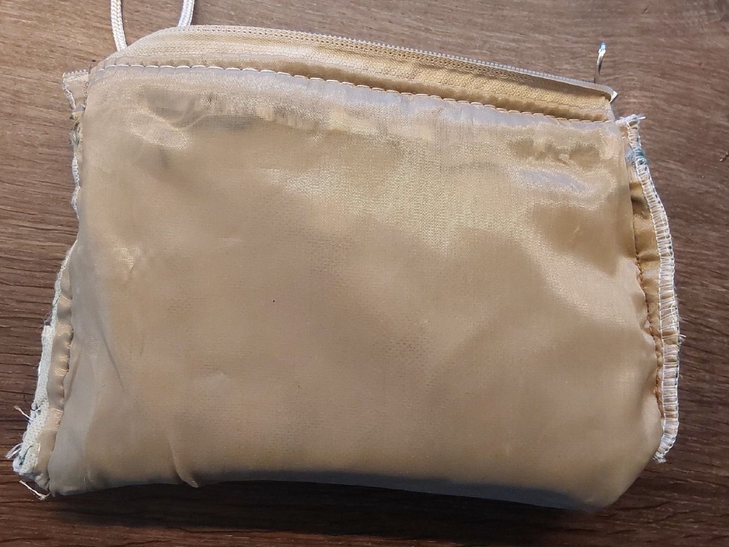 Borse da donna: Täschli Etui Necessaire neu – Nuovo (secondo la descrizione) da Köniz venduto da scopello12 2