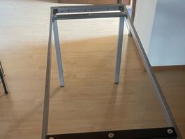 Tischgestell / Tischuntergestell Metall, Top Zustand!