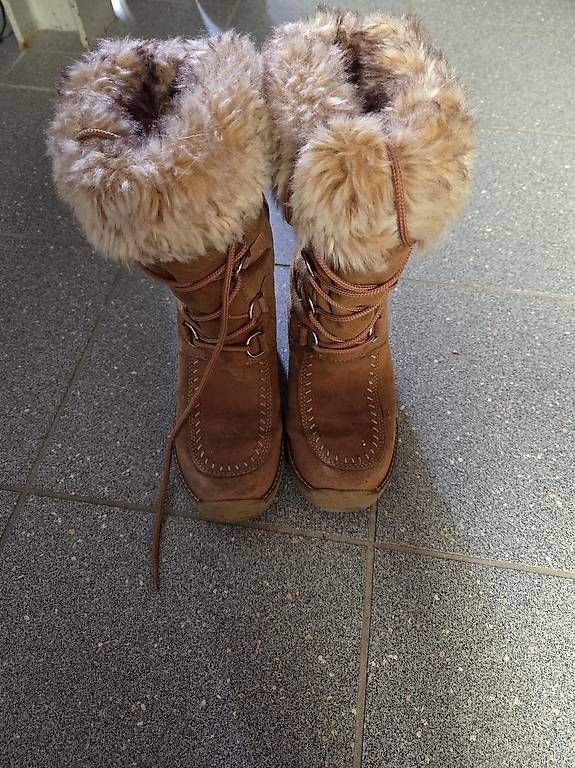 Damenschuhe: Winterschuhe – Gebraucht aus Tschingel von Olivia.S 1