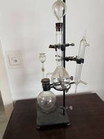 Ancien laboratoire en verre