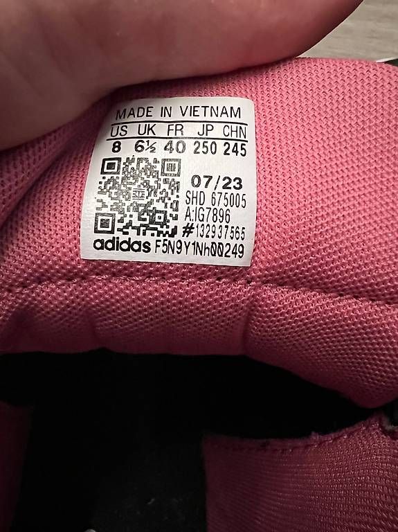 Adidas Scarpe da donna: Adidas Schuhe, neuwertig – Usato da Hirschthal venduto da rooblue 4