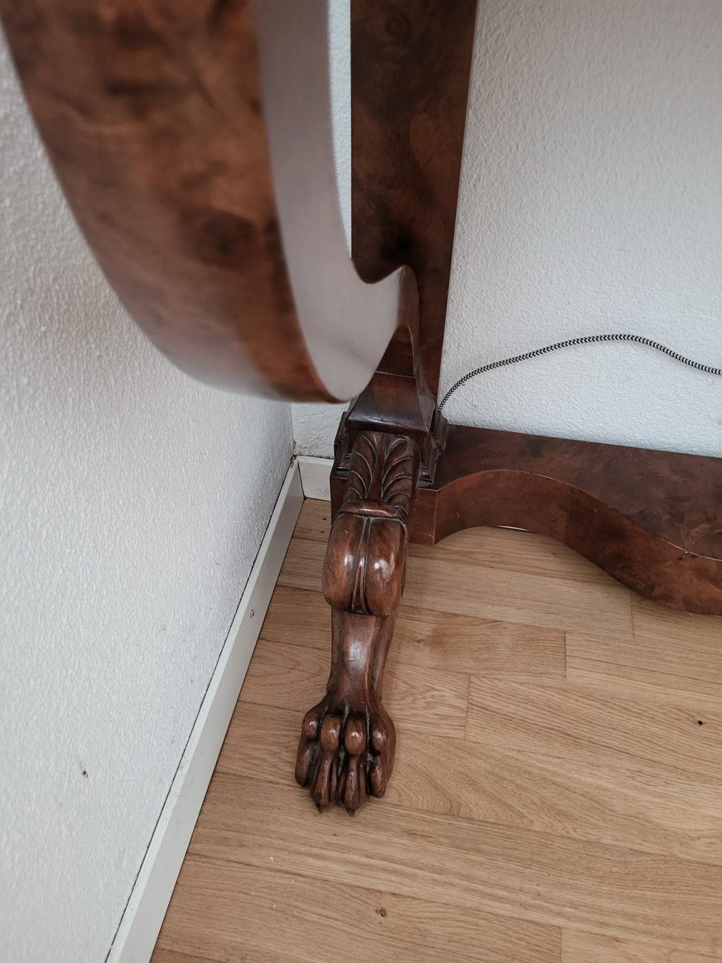 Tavoli: antike Wandkosnole – Usato da Ebikon venduto da Chilla6 3