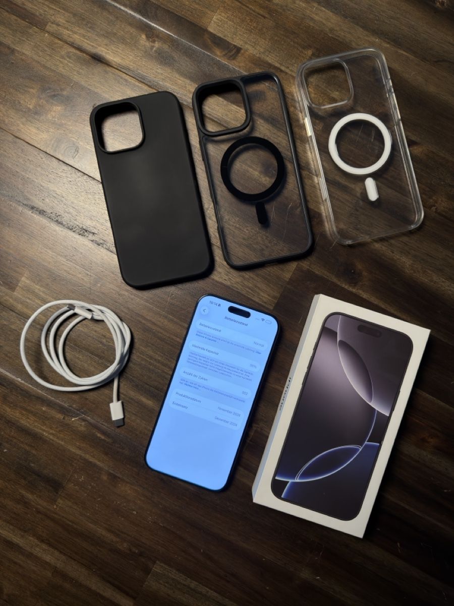 Apple Telefoni cellulari / Smartphones: Apple iPhone 16 Pro Max 256 GB Black Titanium – Usato da Härkingen venduto da Marc_Oliver_Egg 1