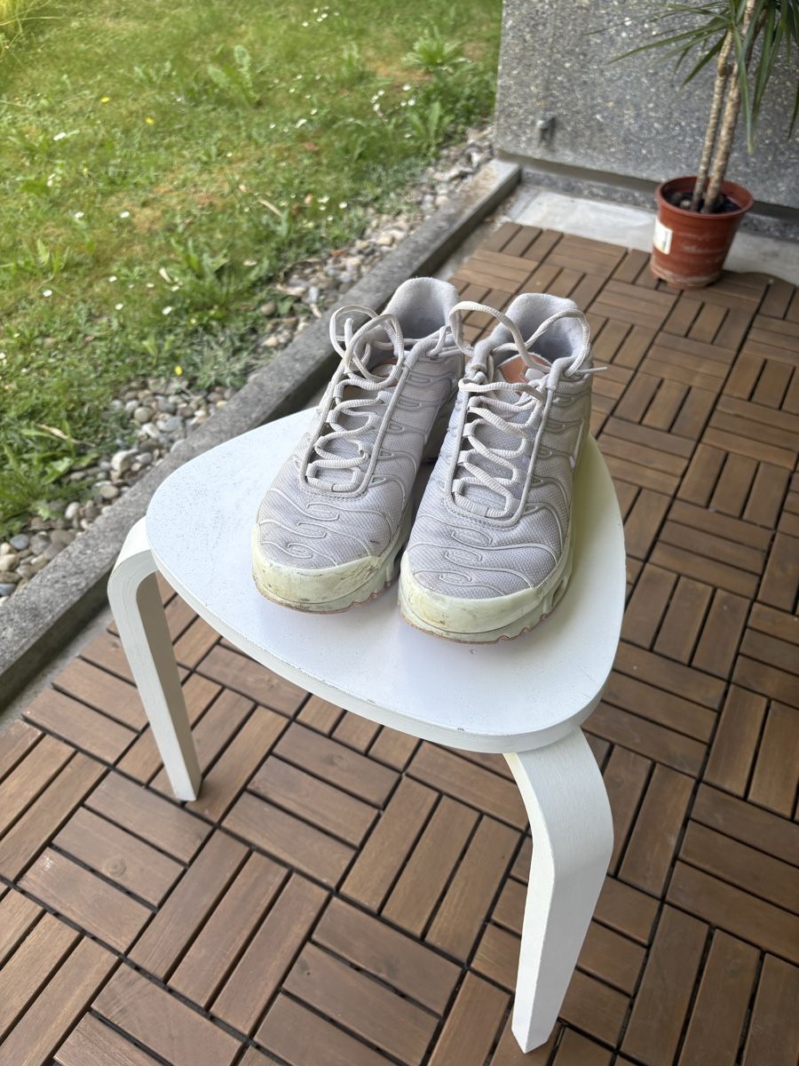 Damenschuhe: NIKE AIR MAX PLUS – Gebraucht aus Zürich von ACEY 1
