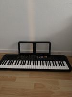 Yamaha PSR-Fs2 Keyboard mit Benutzerhandbuch