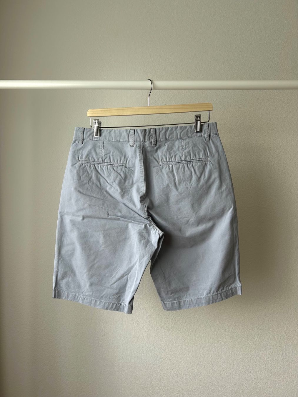 Pantaloni: Reserved shorts – Usato da Zürich venduto da _nathalie_ 1