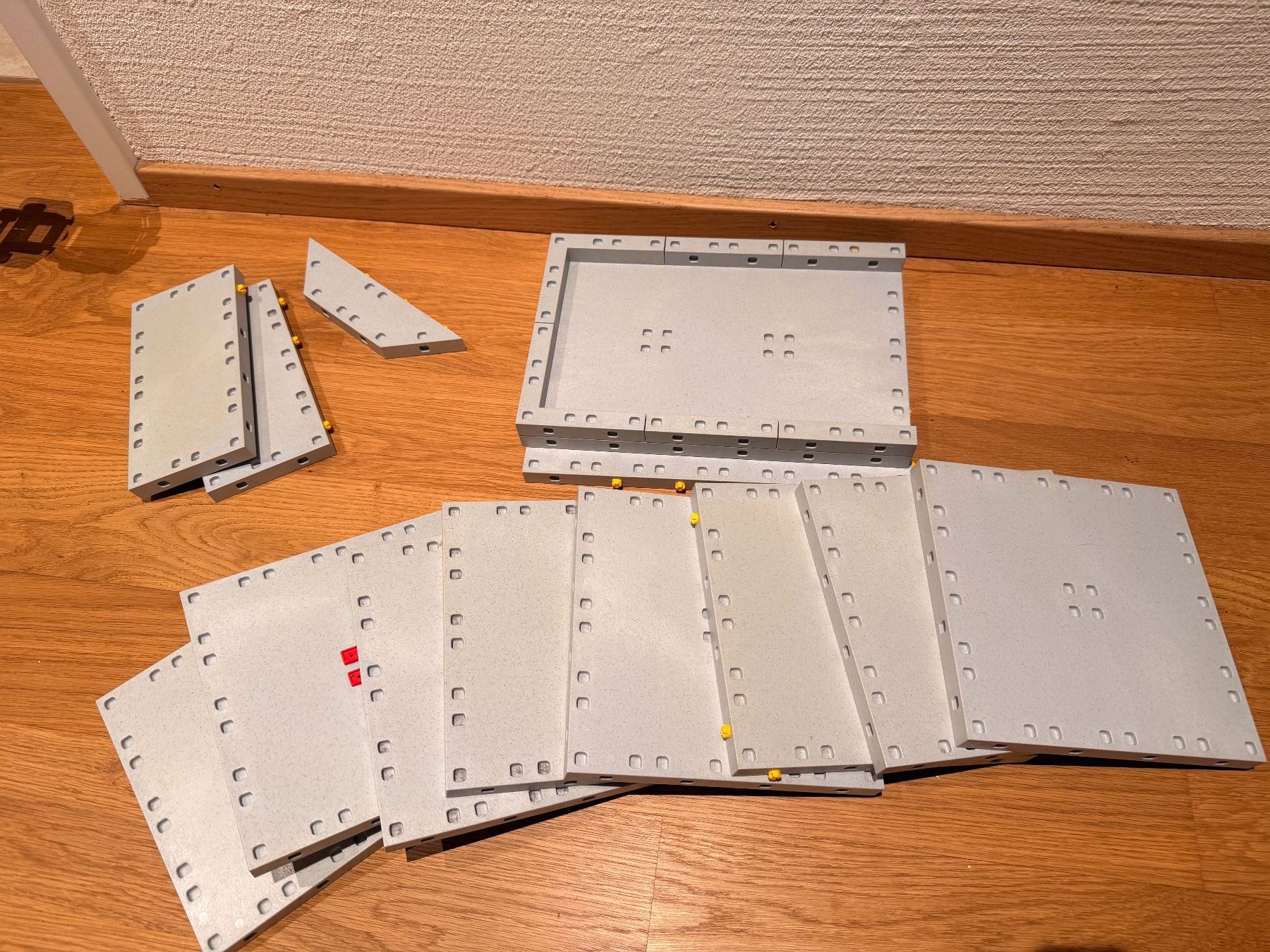 Playmobil Giocattoli: Playmobil Basisplatten Gebäude – Usato da Reinach BL venduto da Graphix 1