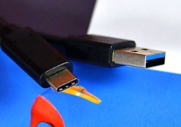 Dischi rigidi: 2,5 Zoll USB3.0 Typ-A bis Typ-C Externe – Nuovo e nell'imballaggio originale da Unterägeri venduto da RmOnline 8