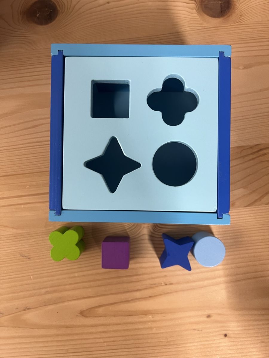 Spielzeuge: Sortierbox aus Holz - neu! – Neu (gemäss Beschreibung) aus Wetzikon ZH von cyb_7y78 1