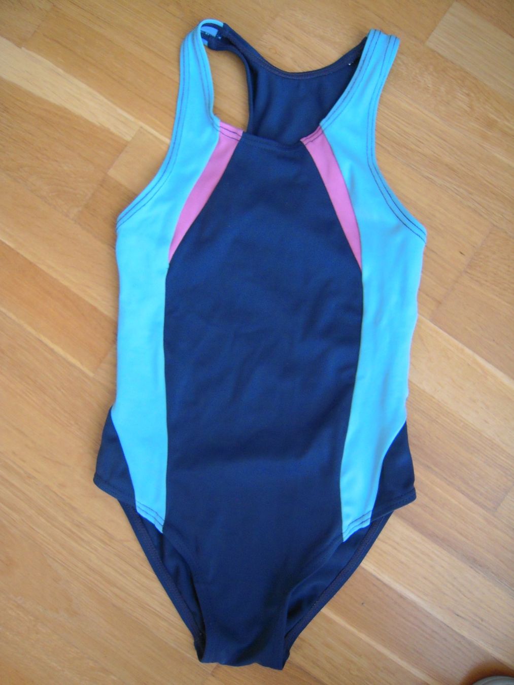 Costumi da bagno & Bikini: Badekleid / Badeanzug Mädchen Gr 110 - 116 von Tchibo – Nuovo (secondo la descrizione) da Uzwil venduto da visions77