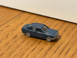 b877: Mercedes 190, Hersteller Fleischmann (Spur N)