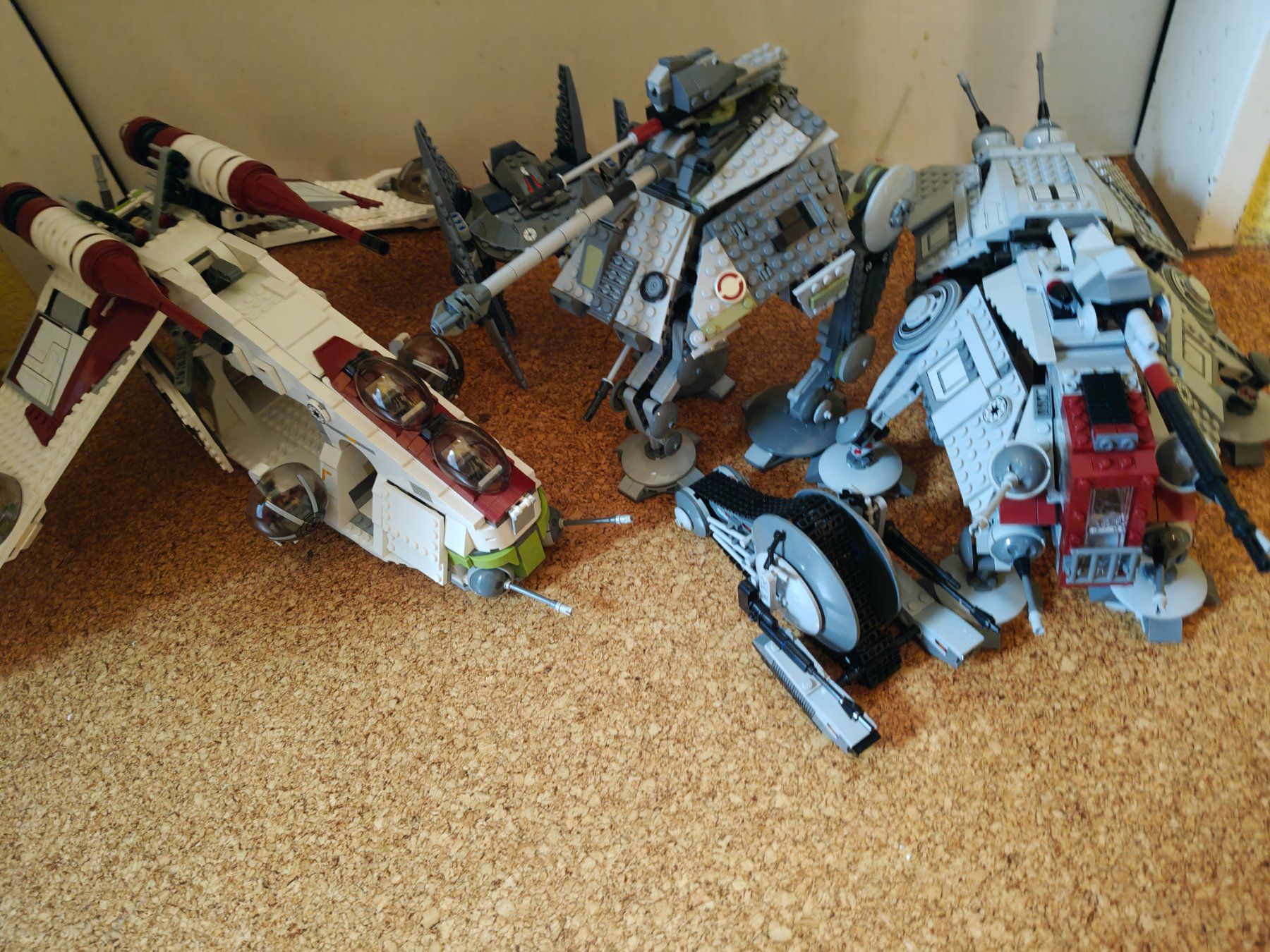 Lego Jouets: Diverse Lego Star Wars Sets – D'occasion à Küssnacht am Rigi par ricard0_milos