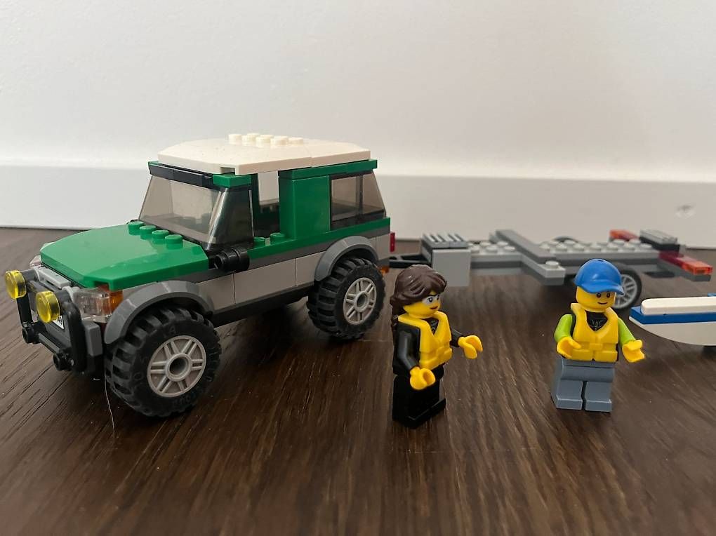 Kit di costruzioni: Lego 4x4 with Catamaran, Set 60149, Auto mit Katamaran – Usato da Herisau venduto da Mr_Wolf 1