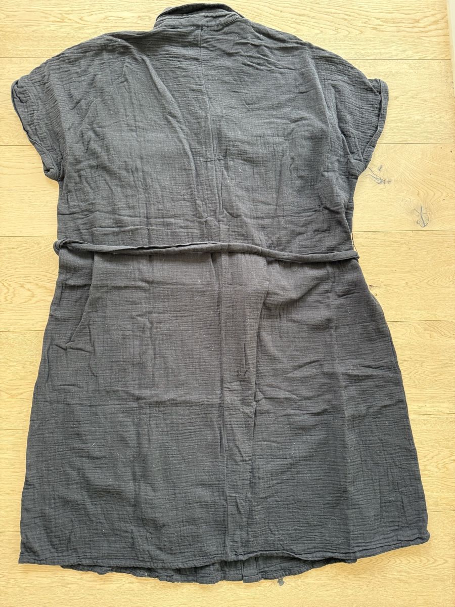 H&M Vestiti: Robe chemise noire en coton XL – Usato da Zürich venduto da Irassa 1