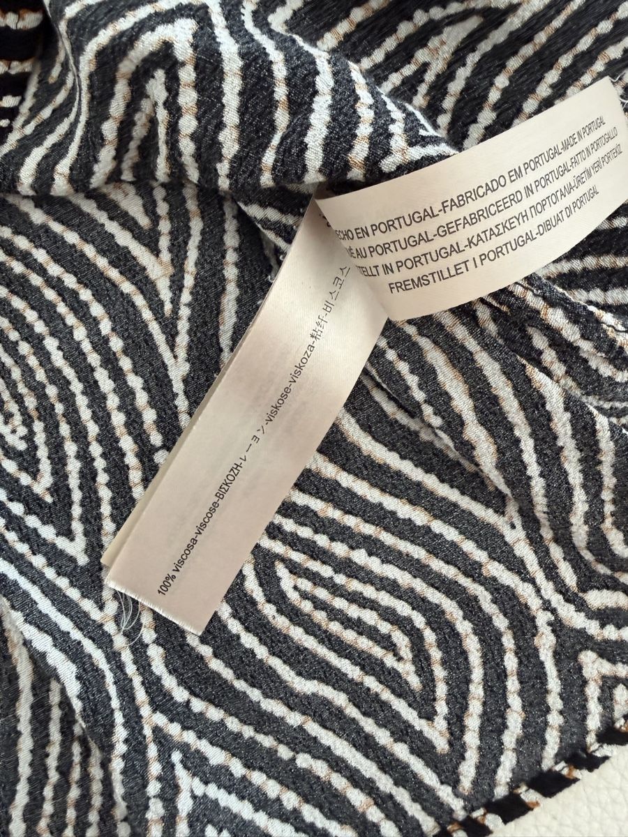 Massimo Dutti Blusen: Massimo Duttı bluse 🌸 – Gebraucht aus Opfikon von Luis144 3