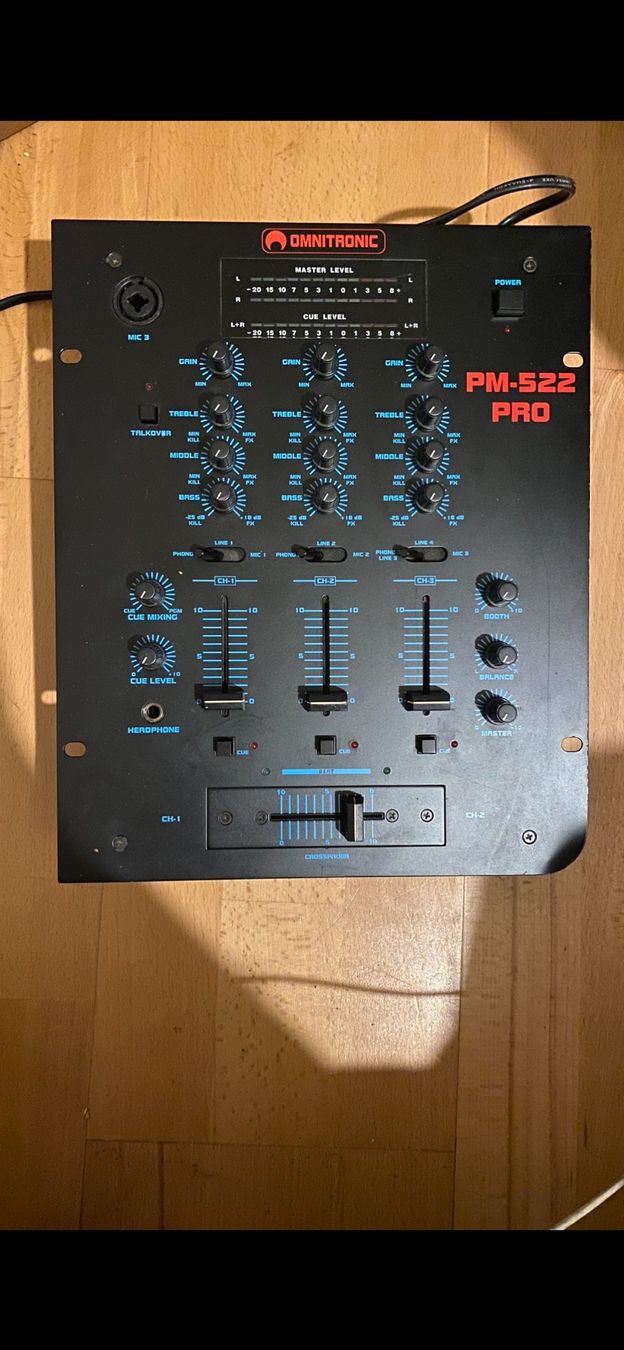 Console di mixaggio: Beginner Music Producer Setup – Usato da Luzern venduto da JAYJAY-LEMMING 5