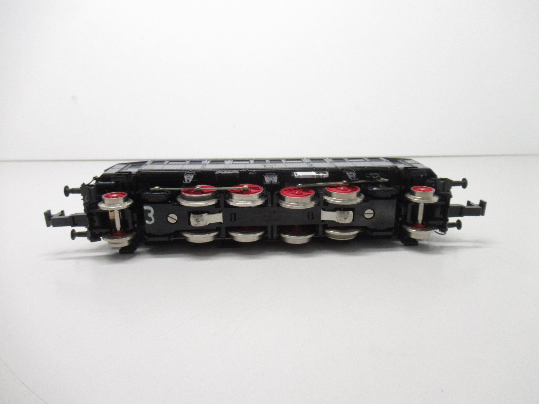 Trix Modellini di ferrovie: Trix Express 2232 E-Lok BR E75 der DR Analog DC 3-Leiter H0 – Usato da Basel venduto da mhmarken 5