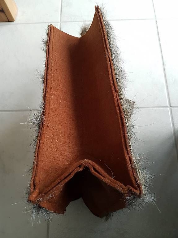 Borse da donna: Tasche mit Kunstpelz – Usato da Lostorf venduto da Venice16 1