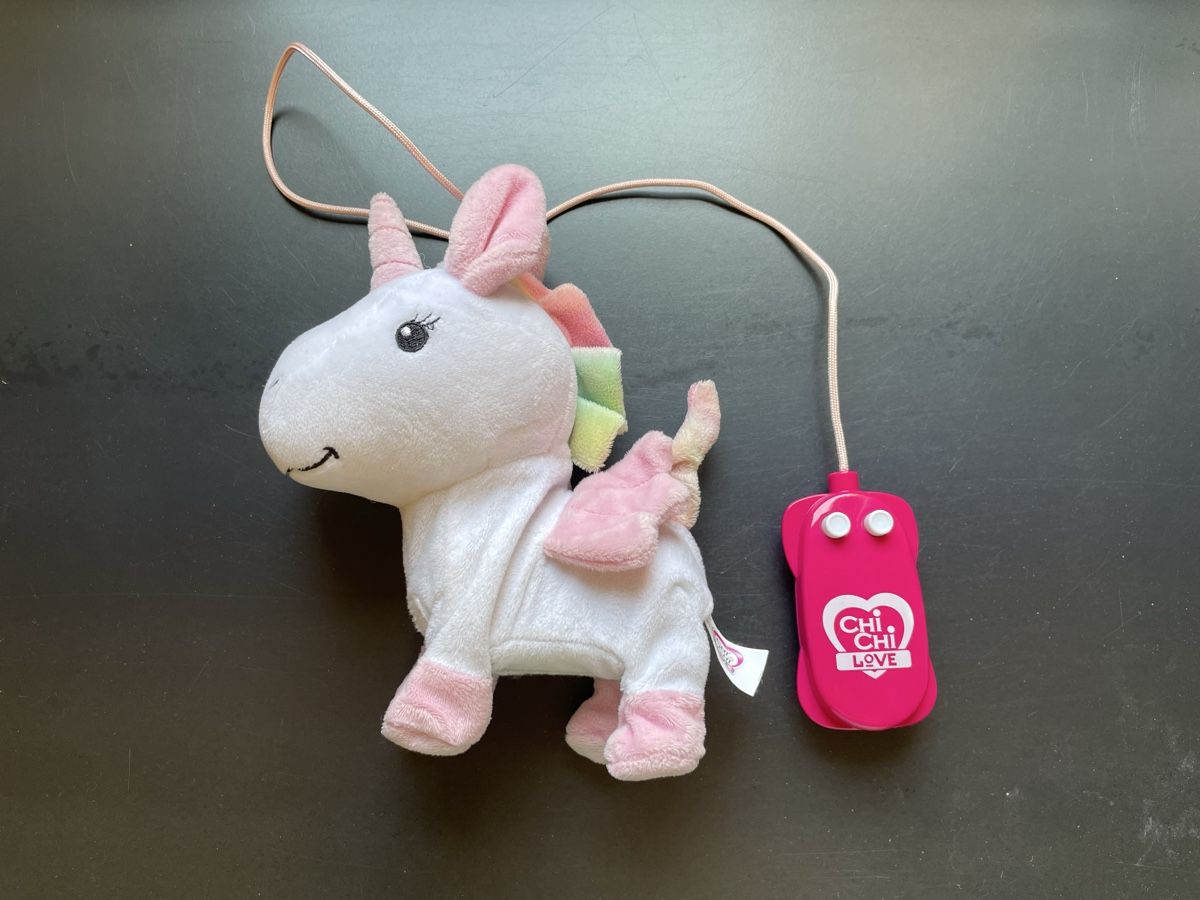 Spielzeuge: Plüsch Einhorn mit Fernbedienung  – Gebraucht aus Uster von mein_deal