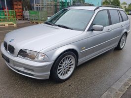 BMW 328i Touring