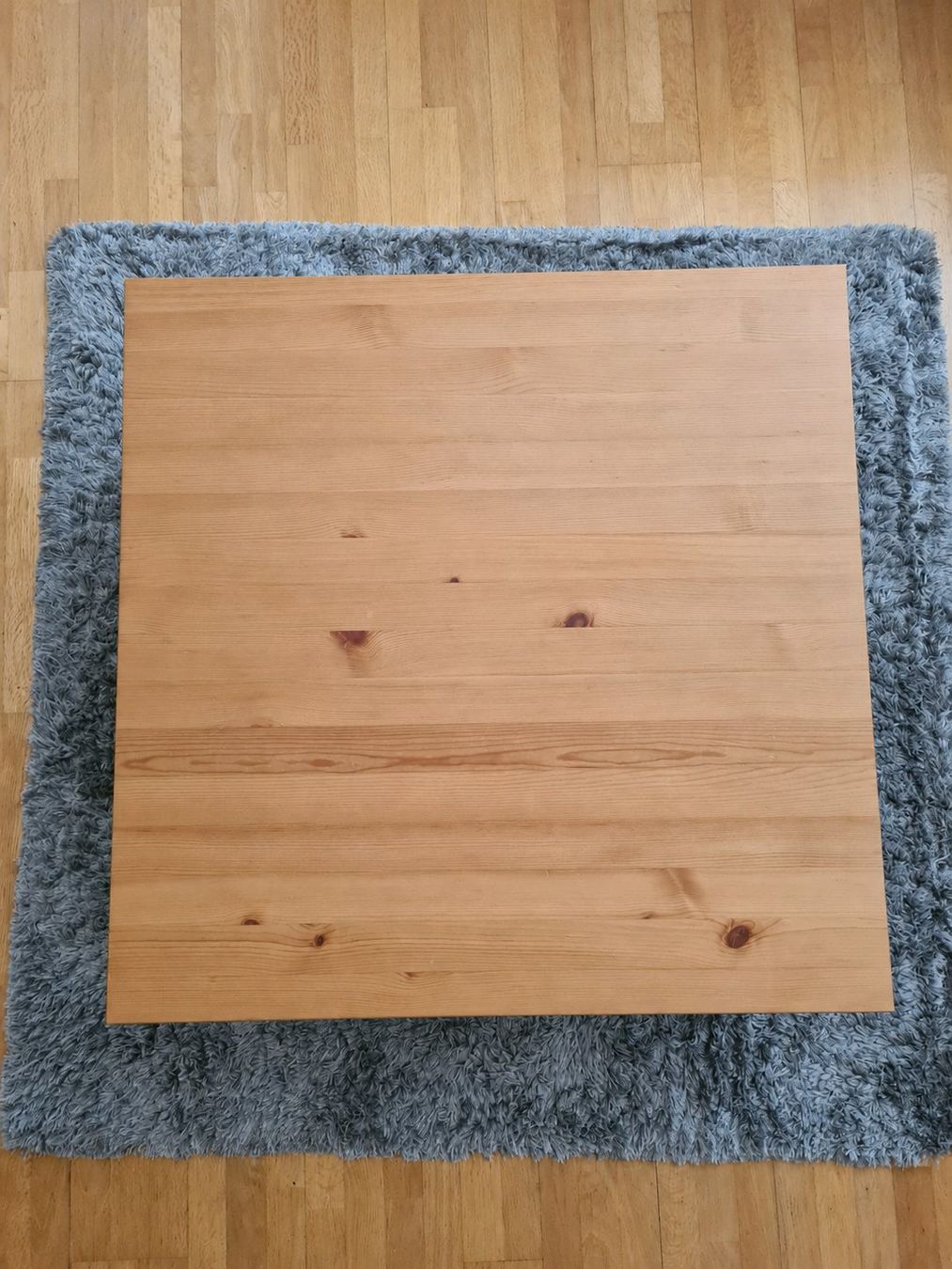 Ikea Tavoli: Couchtisch Holz mit Ablage guter Zustand – Usato da Dietikon venduto da cyr_zcm8 1