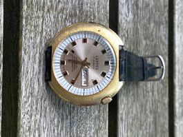 Armbanduhr mit Handaufzug, sehr schönes Design