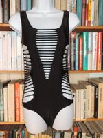 maillot de bain 1 pièce noir à fentes